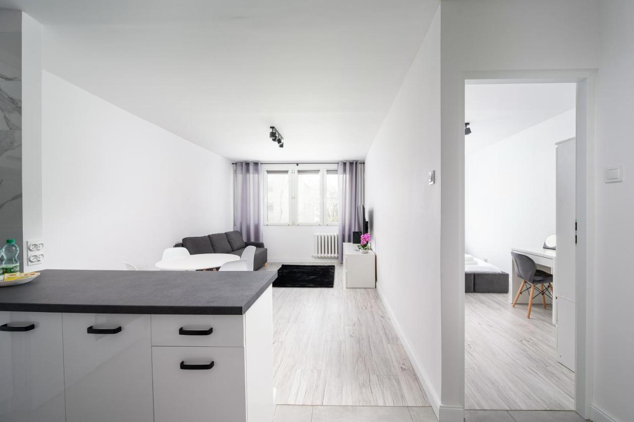 Wierzbno Modern Leilighet *