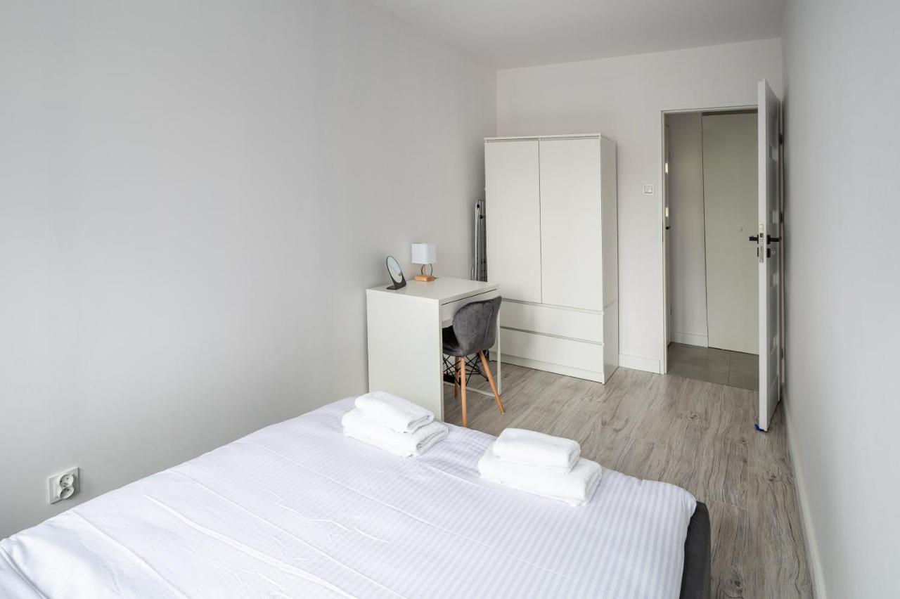 Апартаменти Wierzbno Modern Варшава
