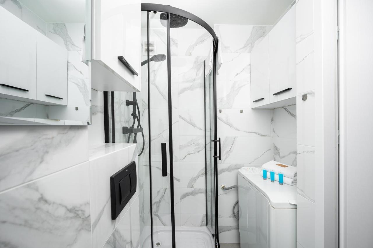 Wierzbno Modern Апартаменти Варшава