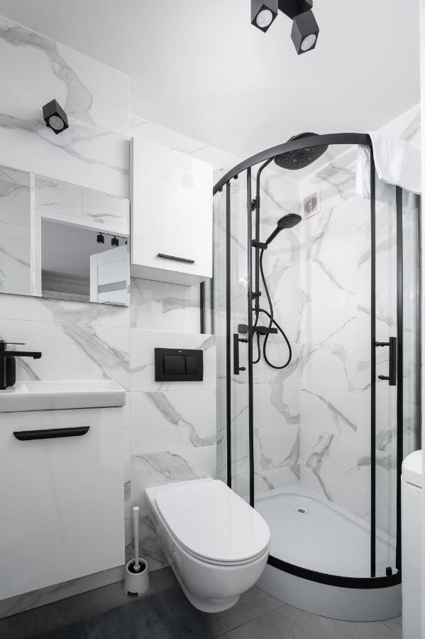 Апартаменти Wierzbno Modern Варшава